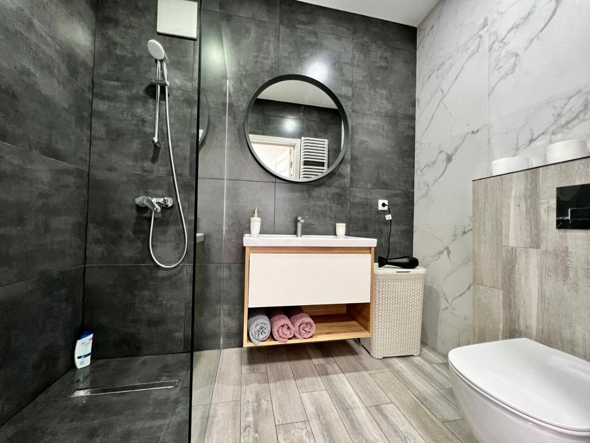 Vip Квартира В Центрі М. Івано-Франківськ Extérieur photo